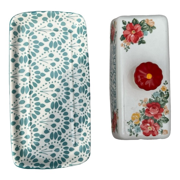 SOLD Vintage Floral Pioneer Woman Butter Dish - Picture 3 of 5